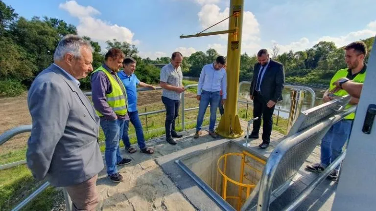 Oficjalnie odebrano budowę nowego ujęcia wody z rzeki Skawy3.jpg