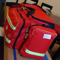Nowoczesny sprzęt ratujący życie i zdrowie  przekazany strażakom z gminnych OSP